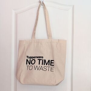 🆕 Tupperware®️ Canvas Tote
